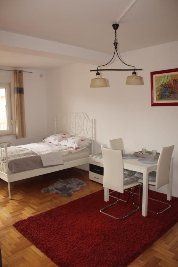Apartmán Studio Apartman Ivano Ðakovo Exteriér fotografie